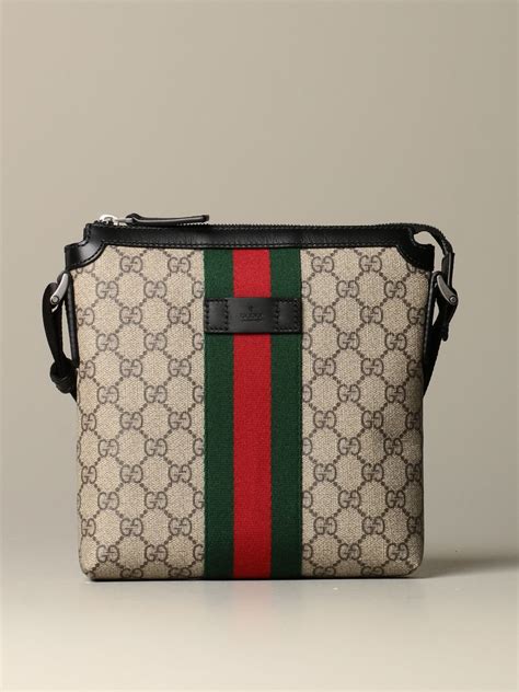 gucci sito ufficiale borse tracolla uomo|Borse porta pc e portadocumenti per uomo di Gucci .